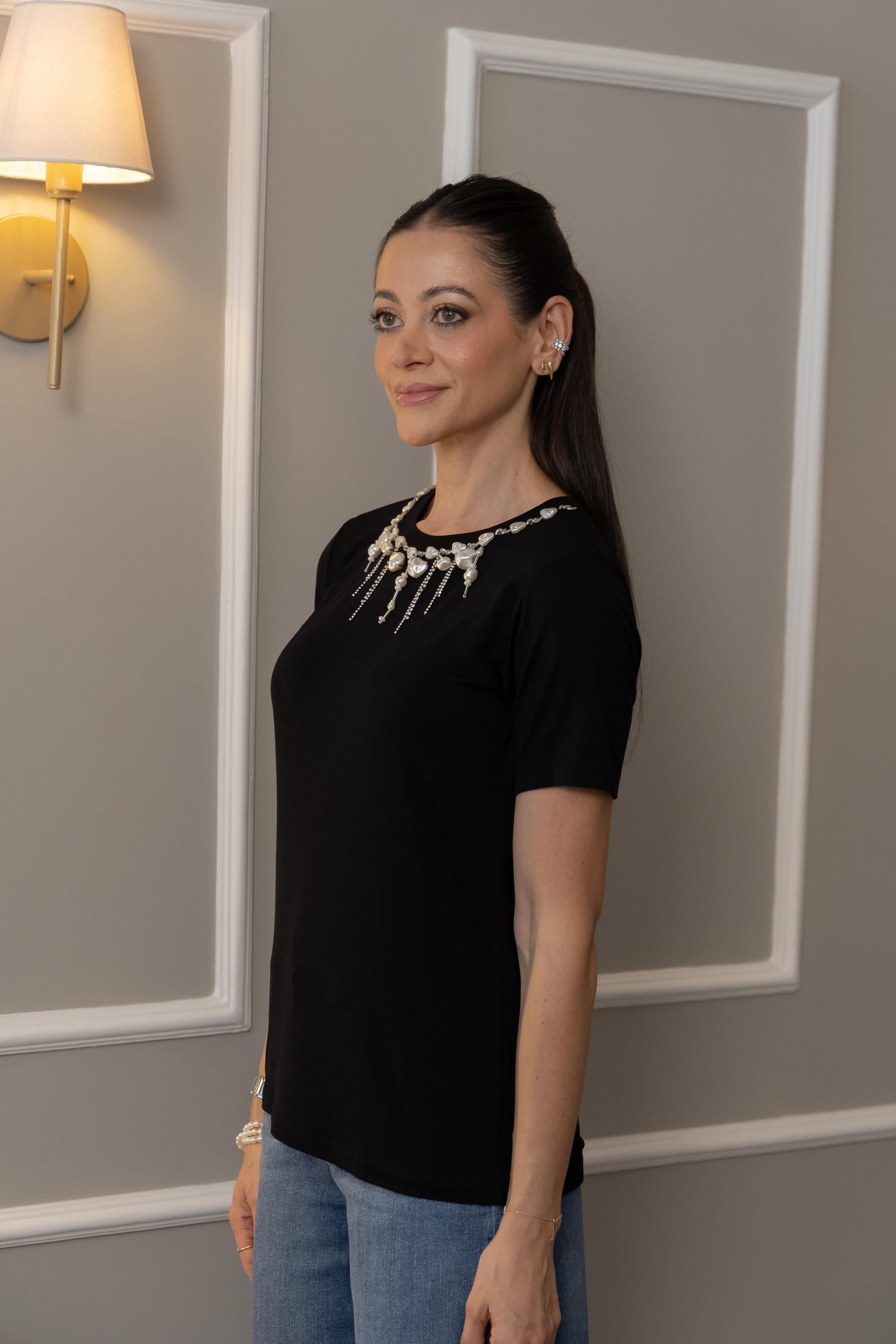 T-shirt Colar de Pérolas